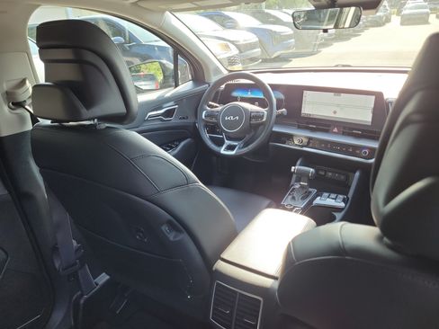 Certified 2024 Kia Sportage SX FWD image 13