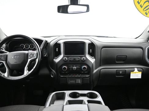 Used 2022 Chevrolet Silverado 1500 RST w/ Z71 Off-Road Package AWD/4WD image 17