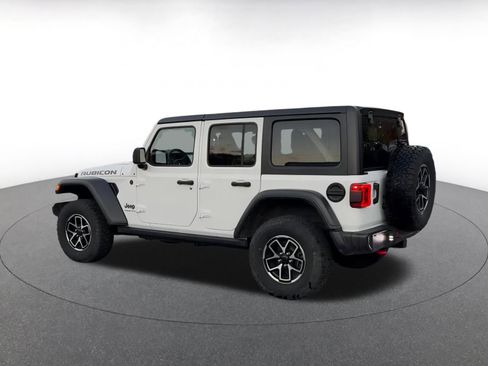 Used 2025 Jeep Wrangler Rubicon image 10