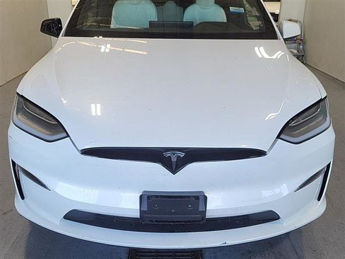 Used 2022 Tesla Model X AWD/4WD image 3