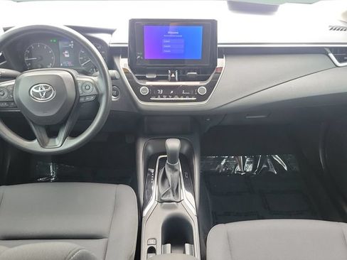 Certified 2025 Toyota Corolla LE w/ Convenience Package FWD image 11