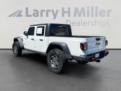 Used 2022 Jeep Gladiator Mojave w/ Cold Weather Group AWD/4WD image 3