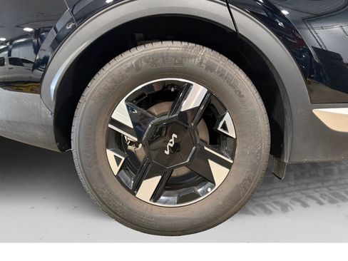 Used 2026 Kia Sportage LX FWD image 46