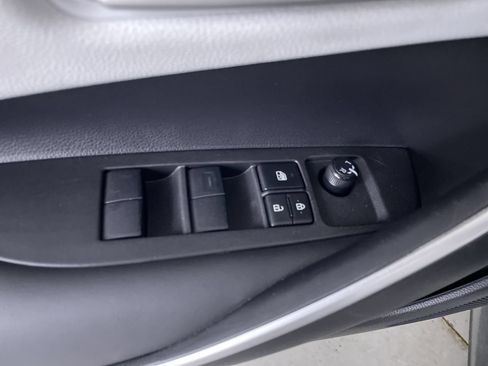 Used 2022 Toyota Corolla SE FWD image 11