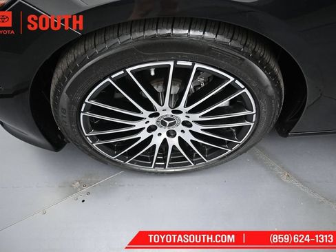 Used 2022 Mercedes-Benz C 300 4MATIC Sedan image 40