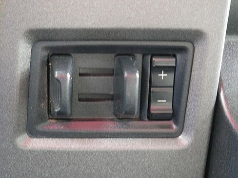 Used 2017 Ford F550 4x4 Crew Cab Super Duty image 32