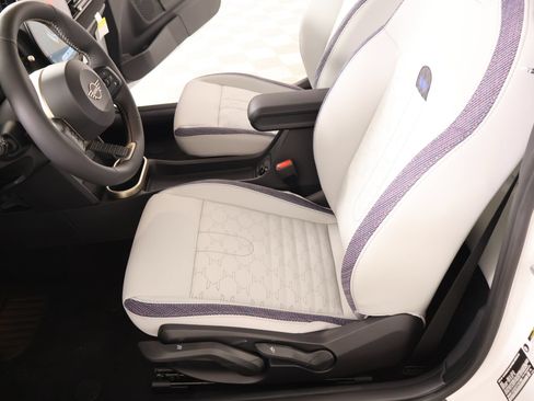 New 2026 MINI Cooper 2-Door Hardtop FWD image 10