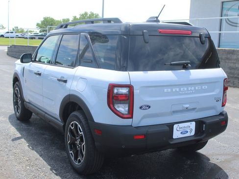 New 2026 Ford Bronco Sport Outer Banks AWD/4WD image 6