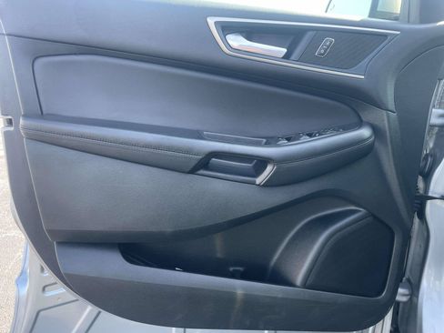 Used 2024 Ford Edge SEL AWD/4WD image 16
