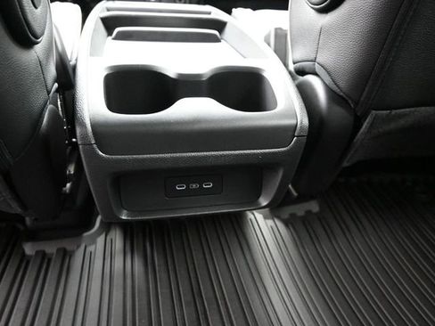 New 2026 Honda Odyssey Elite image 13