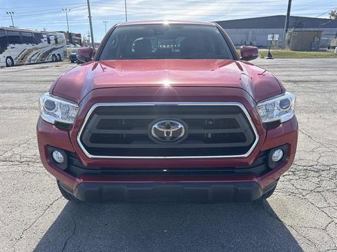 Used 2021 Toyota Tacoma SR image 2