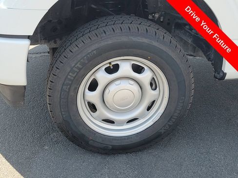 Used 2024 Ford F150 XL RWD image 30
