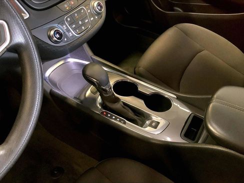 Used 2023 Chevrolet Malibu LT image 17