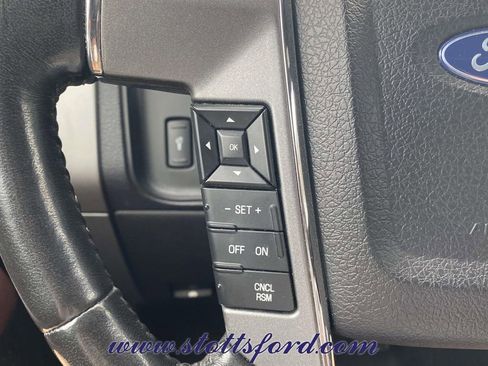 Certified 2017 Ford Expedition Platinum image 22