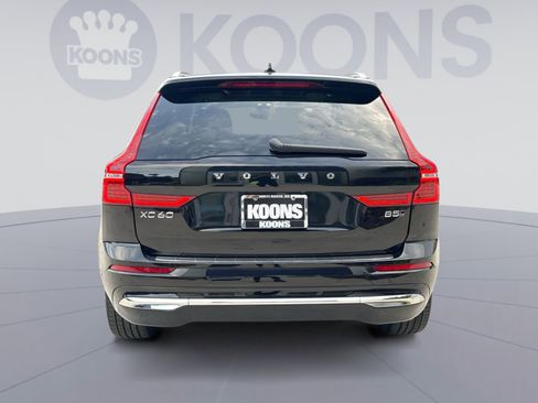 Used 2023 Volvo XC60 B5 Plus w/ Climate Package AWD/4WD image 5