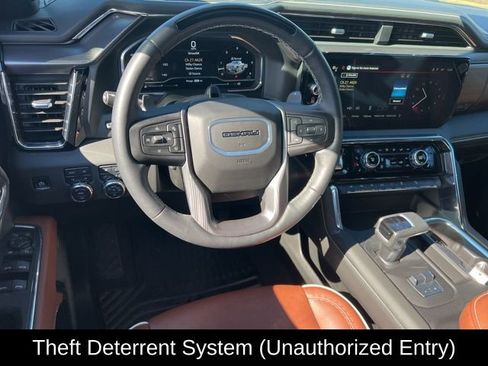 Used 2025 GMC Sierra 1500 Denali Ultimate image 19