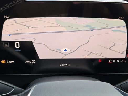 Used 2026 Chevrolet Traverse Z71 w/ LPO, Floor Liner Package image 32