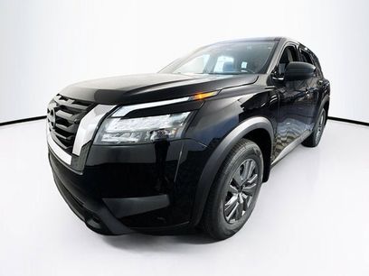 New 2025 Nissan Pathfinder S