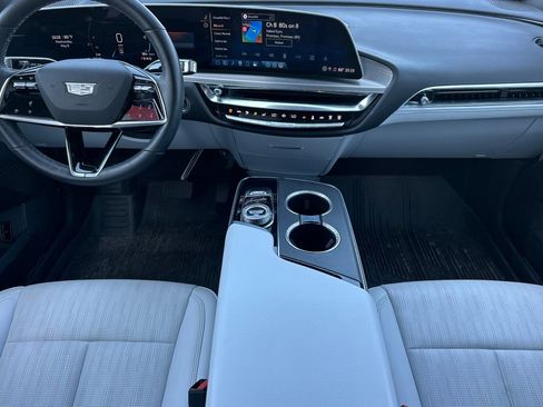 Certified 2024 Cadillac Lyriq Sport w/ LPO, Floor Liner Package AWD/4WD image 15