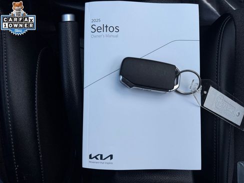 Certified 2025 Kia Seltos S FWD image 30