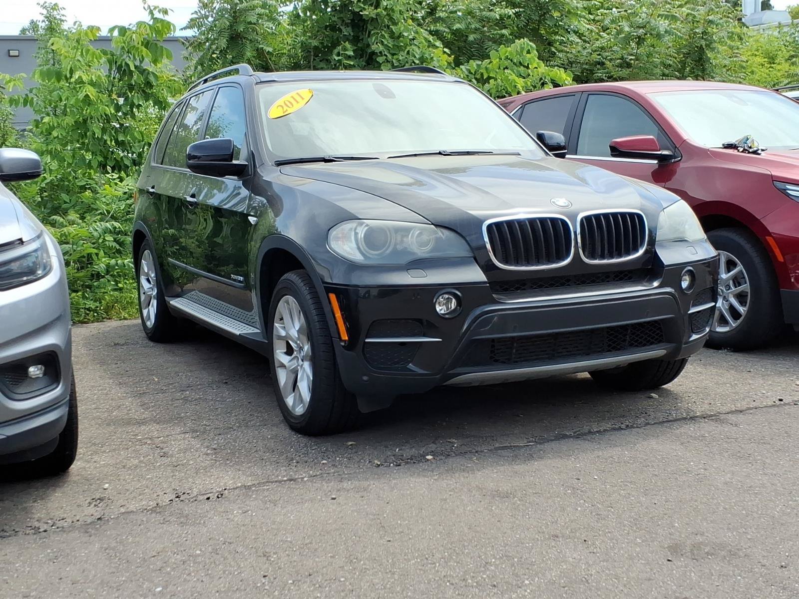Used 2011 BMW X5 xDrive35i AWD/4WD image 3