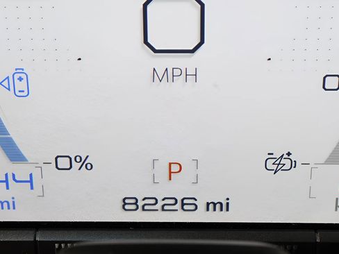 Used 2025 GMC Hummer EV 3X w/ LPO, Illumination Package image 16