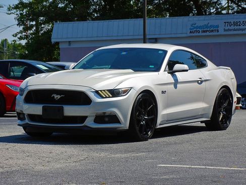 Used 2017 Ford Mustang GT Premium w/ Equipment Group 401A RWD image 7
