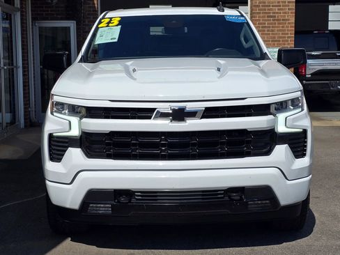 Used 2023 Chevrolet Silverado 1500 RST w/ Z71 Off-Road Package image 3