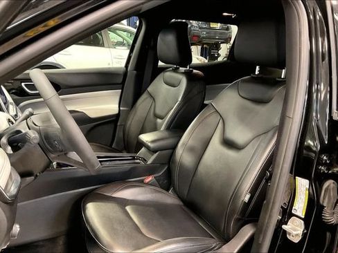 Used 2024 Jeep Compass Limited AWD/4WD image 25