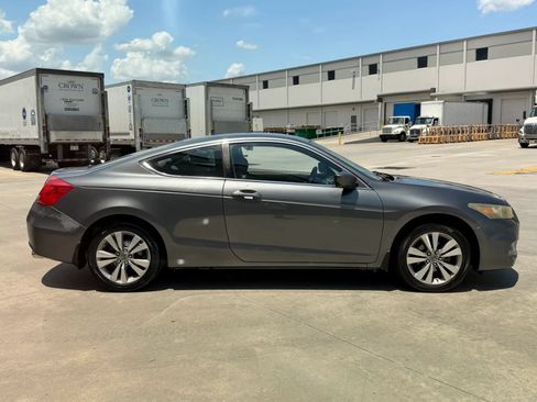 Used 2011 Honda Accord LX-S image 6