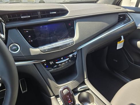 New 2026 Cadillac XT5 Sport AWD/4WD image 27