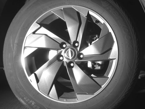 Used 2025 Nissan Rogue SV image 13