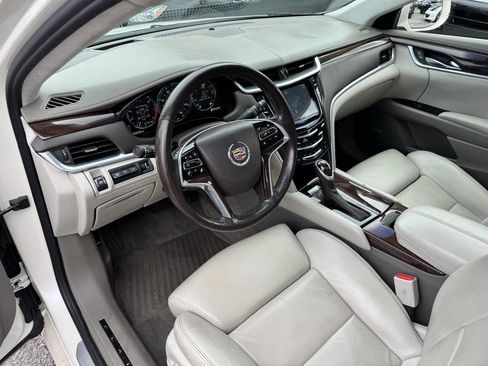 Used 2013 Cadillac XTS Platinum w/ Driver Assist Package image 10