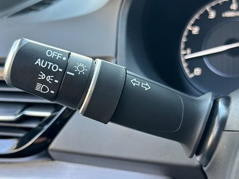 Used 2023 Acura RDX AWD image 31