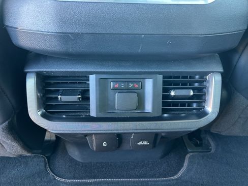 Used 2022 Ford F150 Platinum w/ Equipment Group 701A High image 18