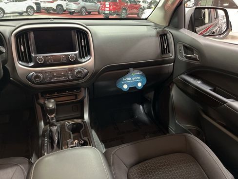 Certified 2022 GMC Canyon Elevation image 16