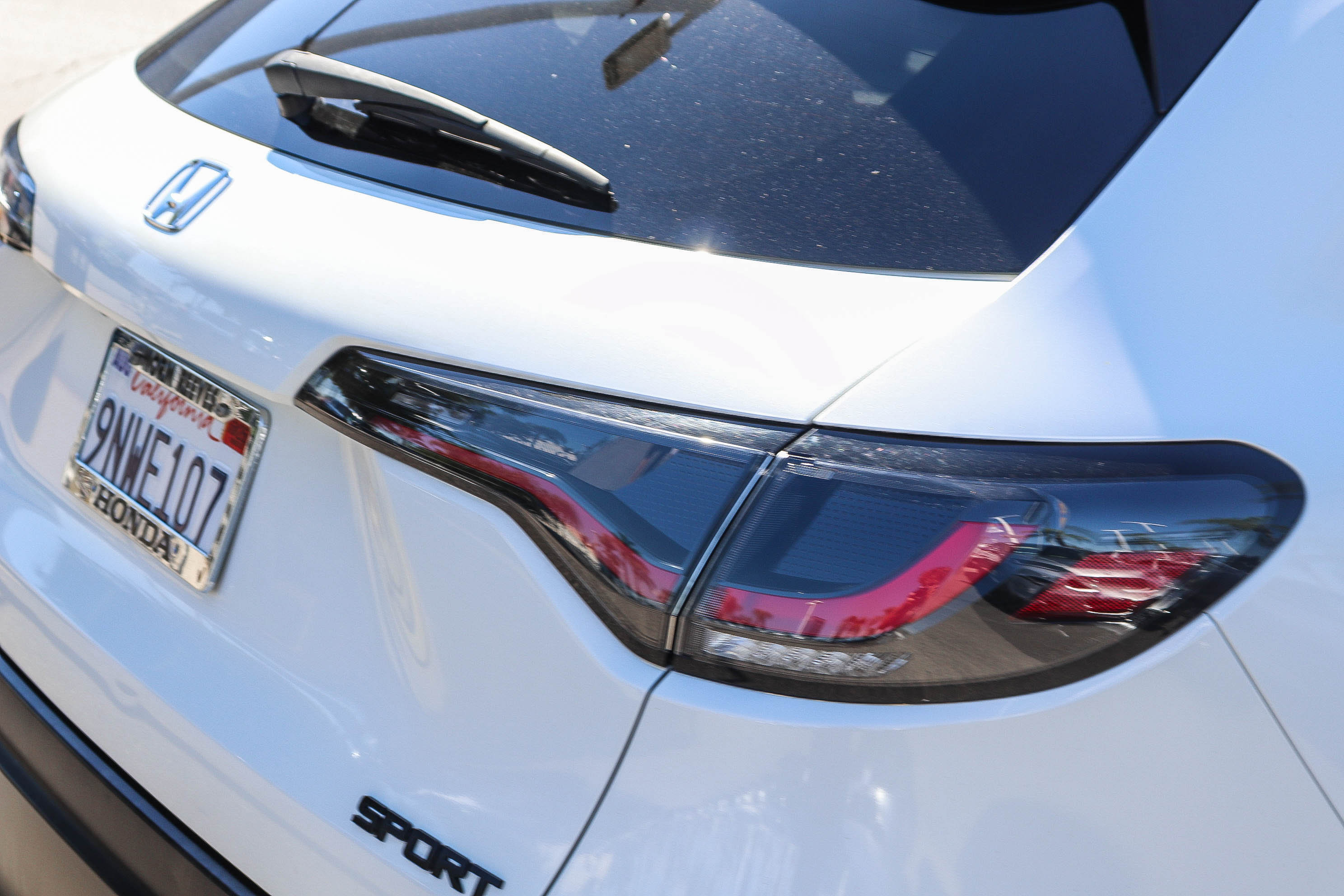 Certified 2025 Honda HR-V Sport image 9