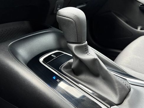 Used 2024 Toyota Corolla LE FWD image 15