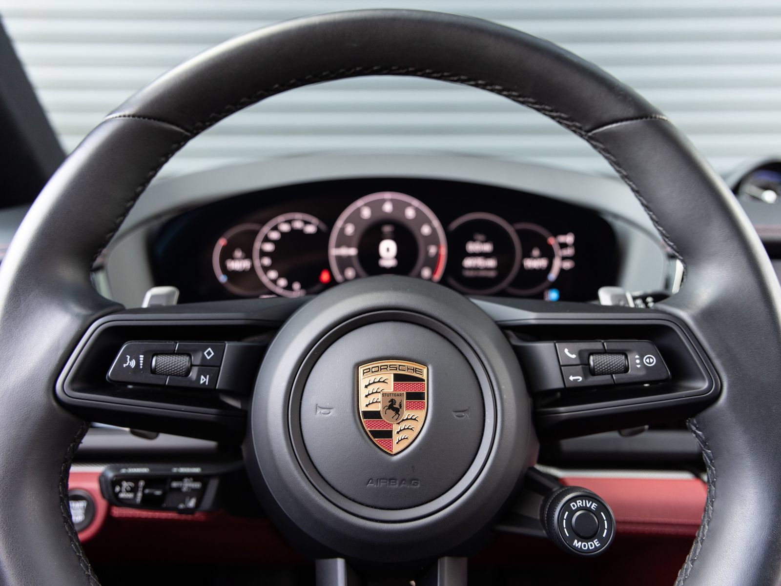 Certified 2025 Porsche Panamera RWD image 14