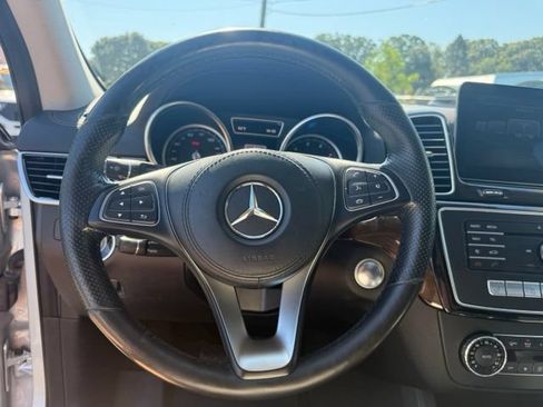 Used 2017 Mercedes-Benz GLS 450 4MATIC image 20