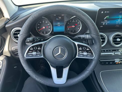 Used 2021 Mercedes-Benz GLC 300 w/ Premium Package image 2