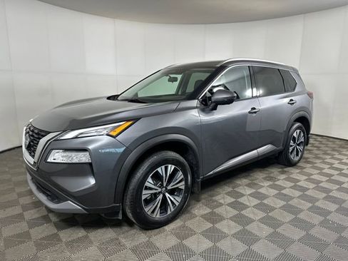 Used 2021 Nissan Rogue SV w/ Premium Package image 7