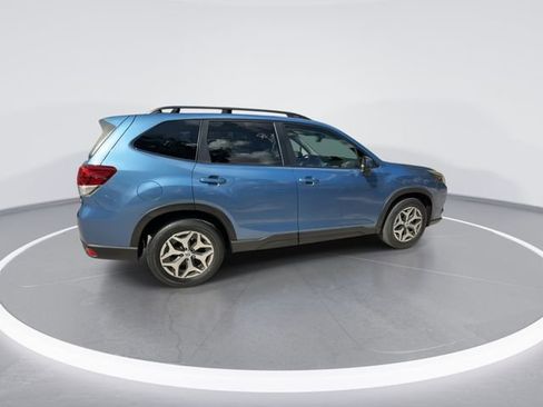 Certified 2022 Subaru Forester Premium w/ Popular Package #1 AWD/4WD image 8