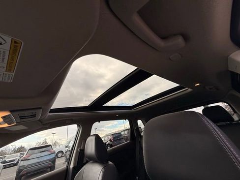 Certified 2023 Nissan Rogue SL w/ SL Premium Package image 16