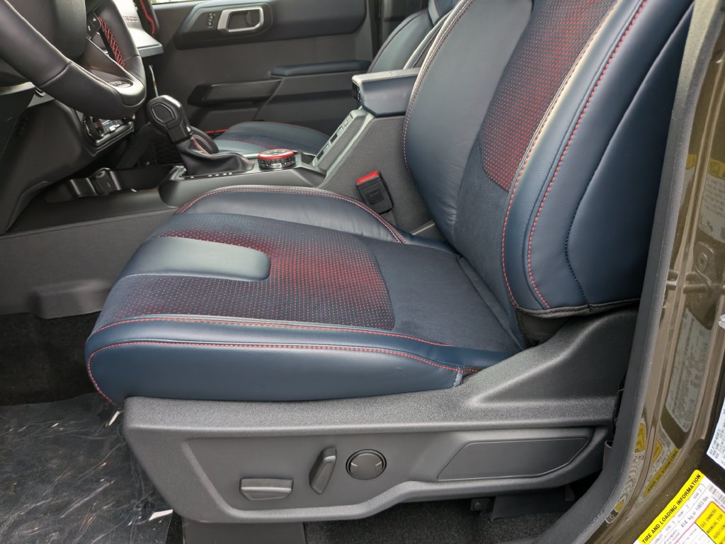New 2026 Ford Bronco Raptor AWD/4WD image 16