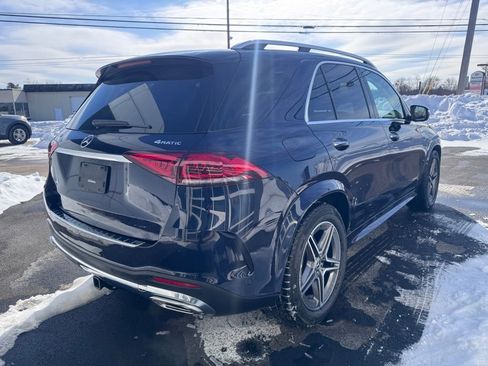 Used 2021 Mercedes-Benz GLE 450 4MATIC image 5