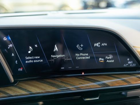 Used 2024 Cadillac Escalade Sport Platinum w/ Heavy-Duty Trailer Package image 48