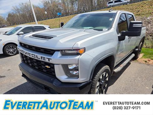 Used 2020 Chevrolet Silverado 2500 Custom w/ Custom Value Package image 1