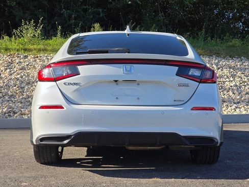 Used 2025 Honda Civic Sport Touring image 5