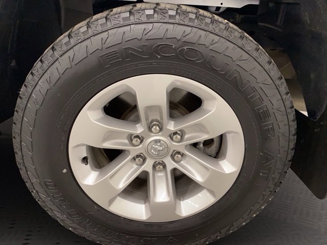 Used 2022 RAM 1500 Laramie AWD/4WD image 39